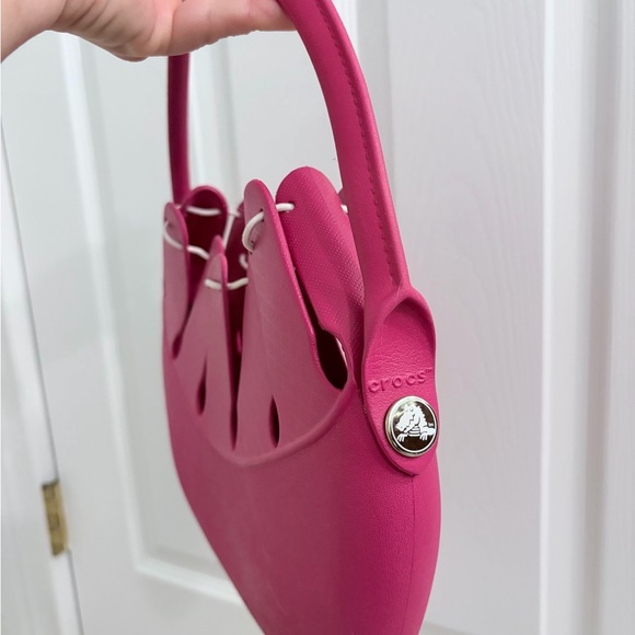 CROCS Fuchsia Shoulder Bag - Picture 2 of 6